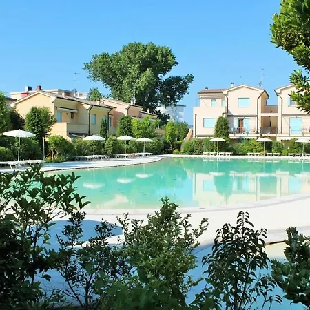 Borgo Dei Fiori Piano Terra Vista Piscina شقة *