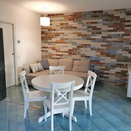 شقة Borgo Dei Fiori Piano Terra Vista Piscina *